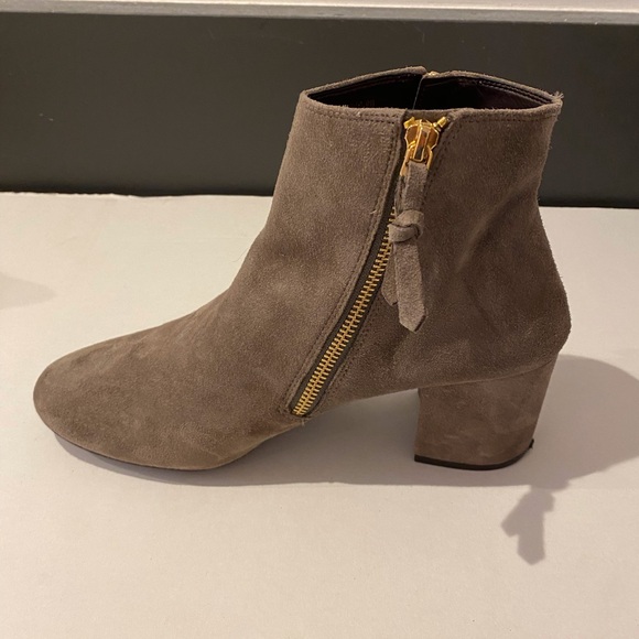 Never worn Cole Haan (Grand) Saylor Booties - Picture 4 of 15